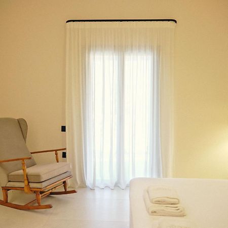 Agave Donousa Suites Buitenkant foto
