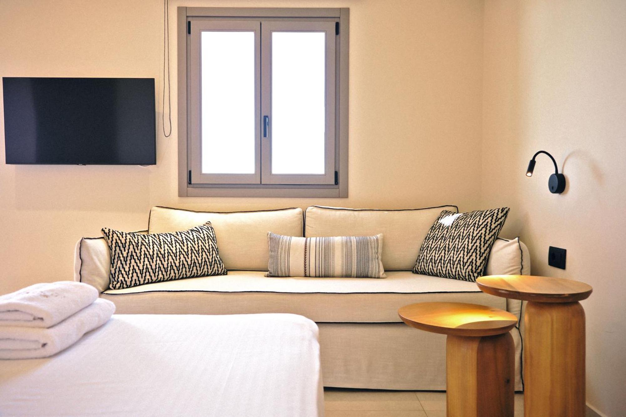 Agave Donousa Suites Buitenkant foto
