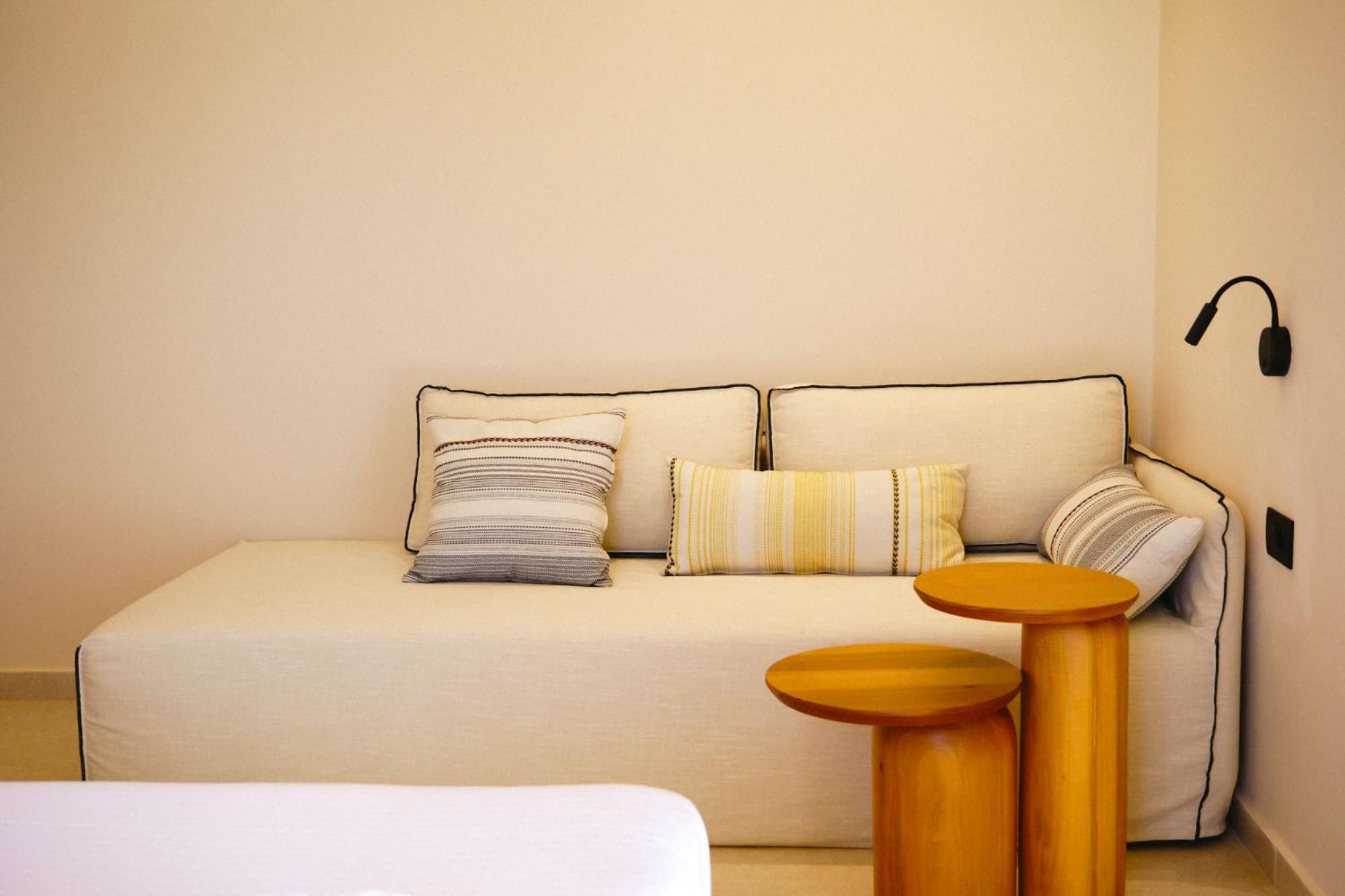 Agave Donousa Suites Buitenkant foto